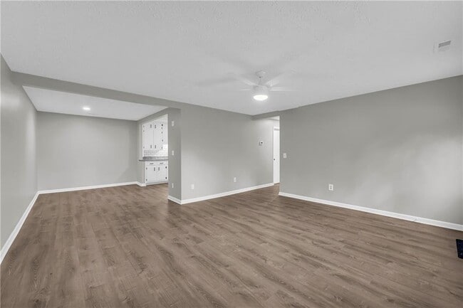 Building Photo - 2360 Dr Bramblett Rd