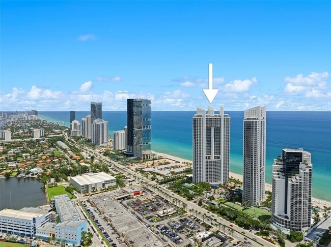 Building Photo - 18201 Collins Ave