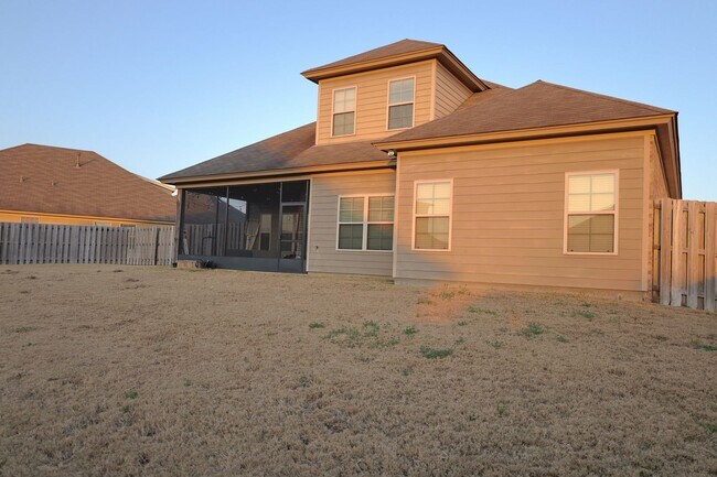 Building Photo - Deer Creek - 4BR/ 2 story/ 2500+SQFT