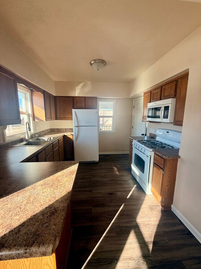 Building Photo - 2 story in Loves Park