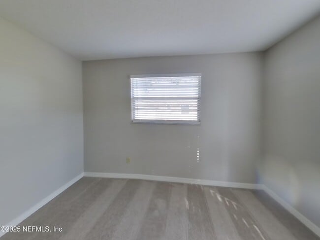 Building Photo - 2036 Pompano Pkwy