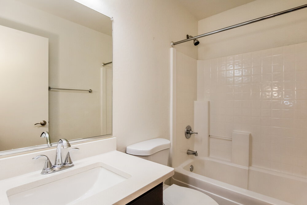 Building Photo - 1044 S 239th Ln