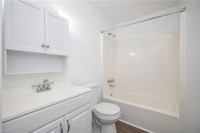 Building Photo - 908 Vincent Ct