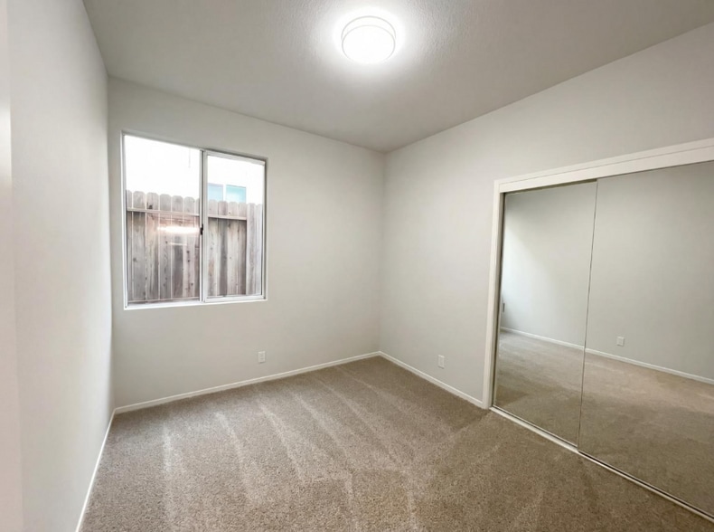 Building Photo - 108 Austin Dr