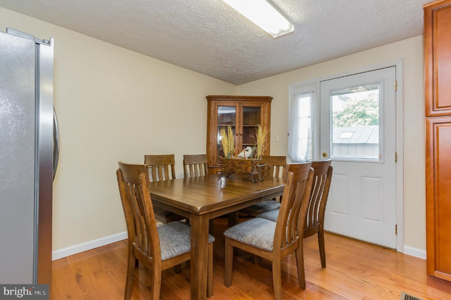 Building Photo - 9239 Redbridge Ct
