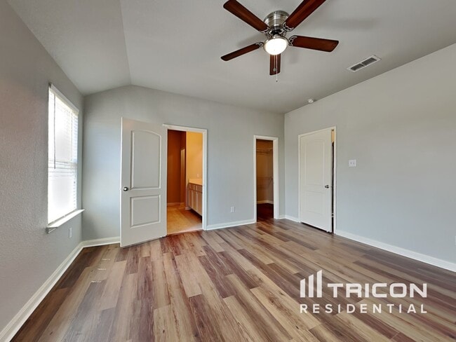 Building Photo - 4225 Elderberry St