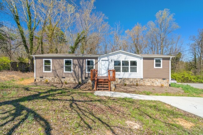 Building Photo - 456 W Outer Dr