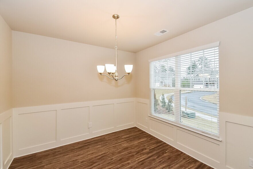 Building Photo - 279 Faron Dr