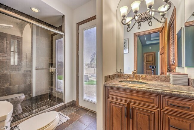 Building Photo - 2780 El Camino Rd