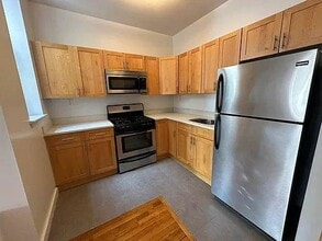 Building Photo - 2 bedroom in BRONX NY 10458