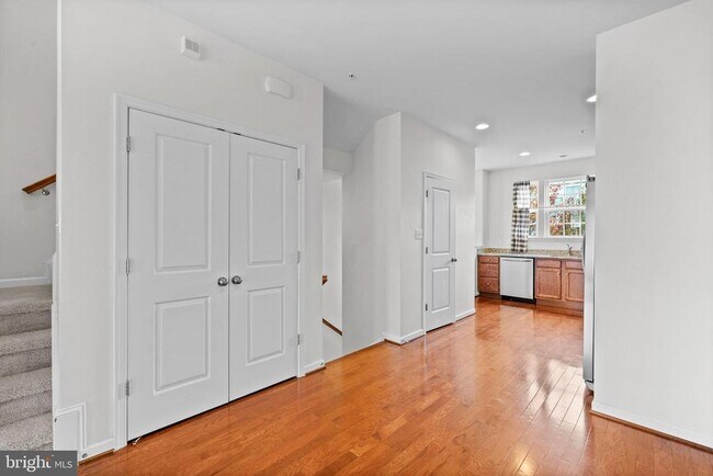 Building Photo - 23177 Ambrosia Ln