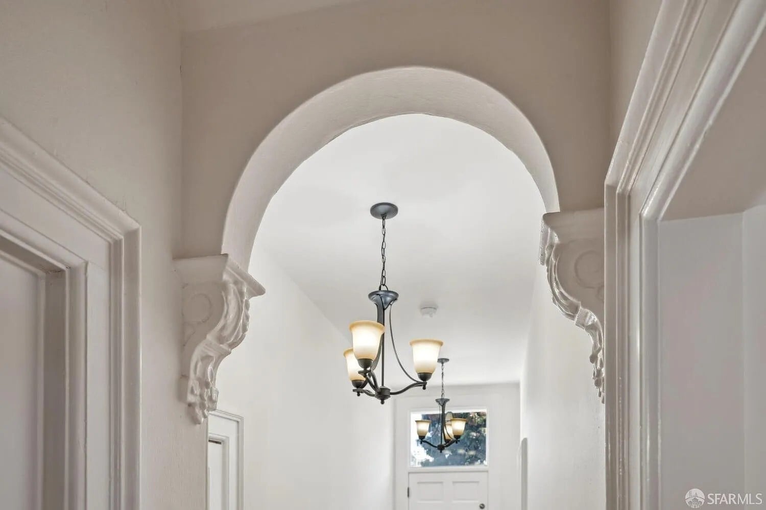 Building Photo - 1343 Pierce St