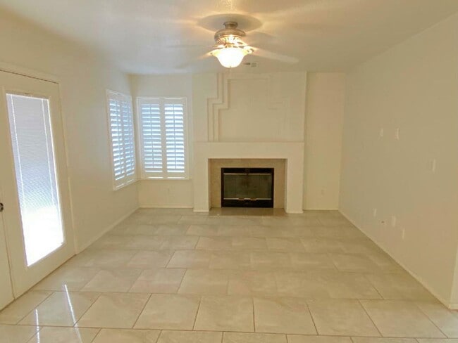 Building Photo - 9317 Magic Flower Ave