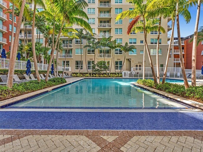 Building Photo - 2001 Biscayne Blvd