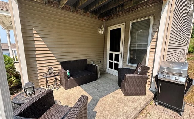 Building Photo - 200 Shinnecock Ln