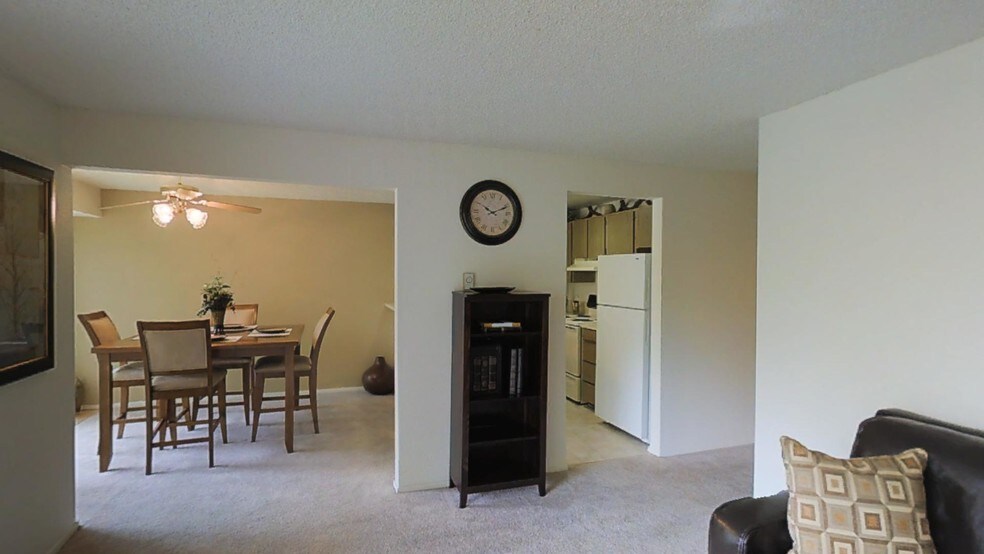 Adagio Apartment Homes Bellevue WA Apartment Finder Gorgeous 2 Bedroom Apartments Bellevue Wa Decor Painting Adagio Apartment Homes Bellevue WA Apartment Finder Gorgeous 2 Bedroom Apartments Bellevue Wa Decor Painting