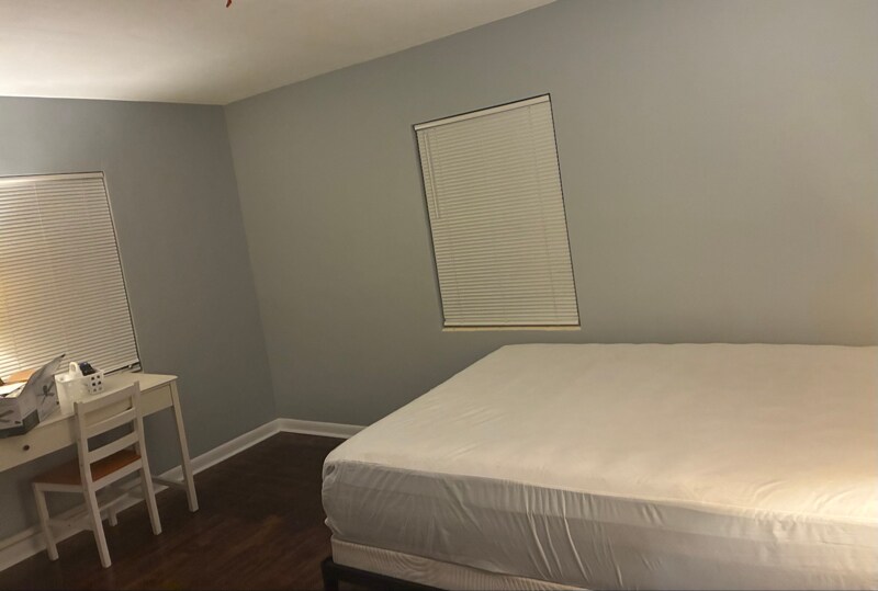 Building Photo - 4584 Park St