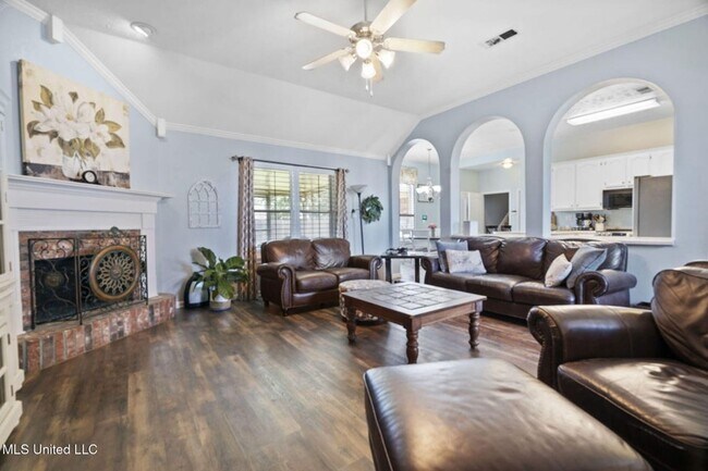 Building Photo - COMING SOON! Beautiful Corner lot! 4 Bedrooms, Olive Branch schools!