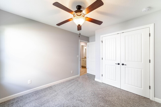 Building Photo - 7416 Rosedown Dr
