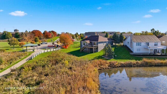 Building Photo - 2660 Harnish Dr