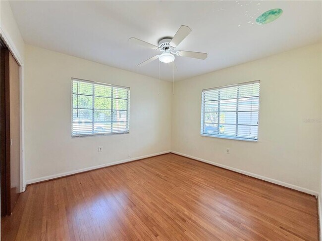 Building Photo - 309 Kerry Dr