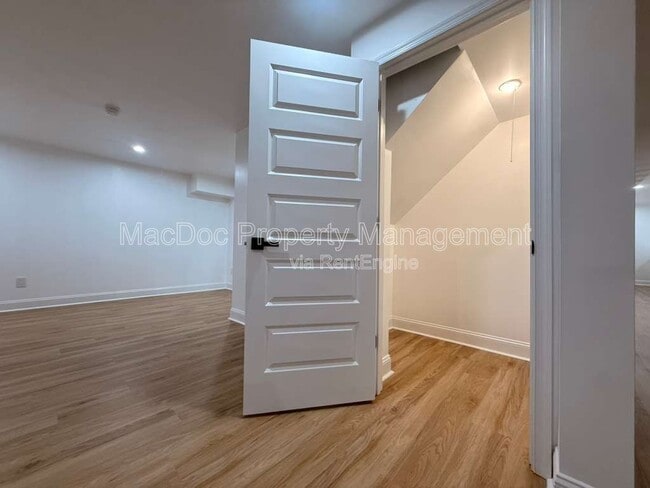 Building Photo - 10402 Laurel Ridge Way