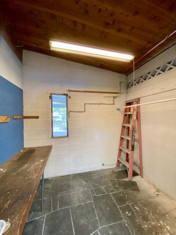 Building Photo - 930 Reddy Ave
