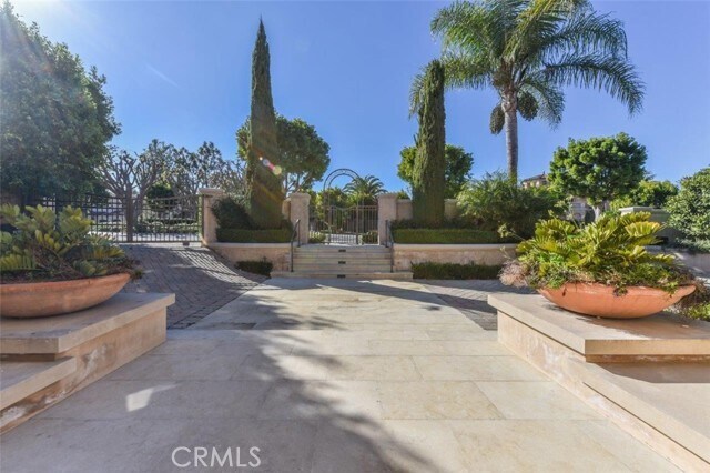 Building Photo - 11 Skyridge Cir