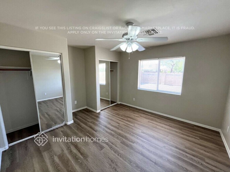 Building Photo - 12034 W Scotts Dr