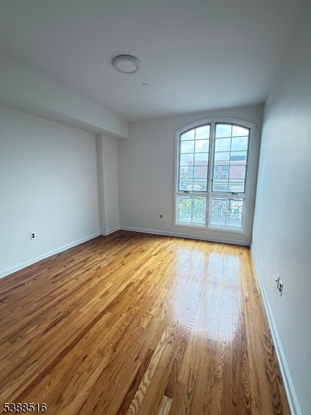 Building Photo - 53 W Palisade Ave