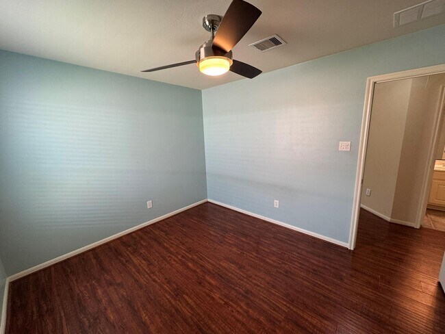 Building Photo - 9907 Rushing Springs Dr