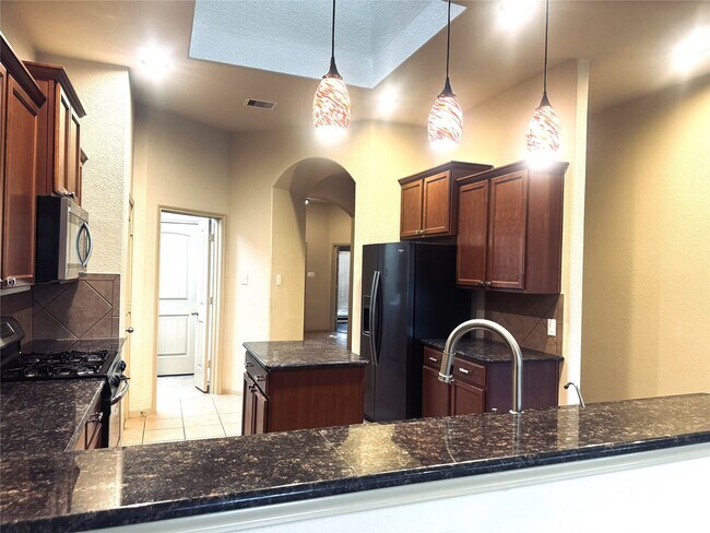 Building Photo - 9503 Langley Springs Dr