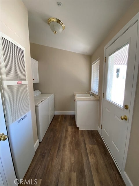 Building Photo - 2445 Helen Rd