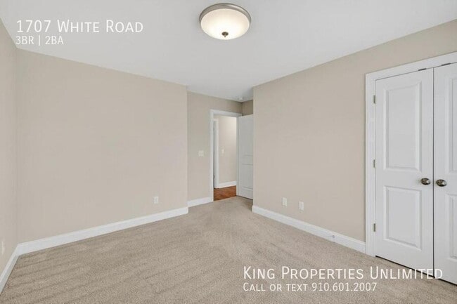 Building Photo - 1707 White Rd