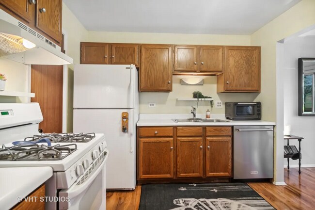 Building Photo - 1156 Auburn Ln