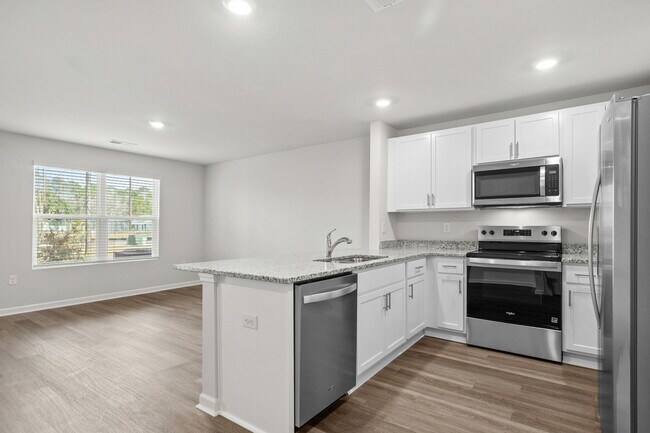 Building Photo - 608 Rd