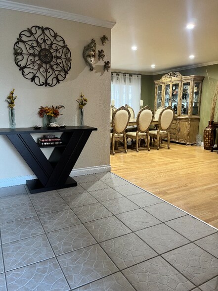 Building Photo - 19926 Cantara St