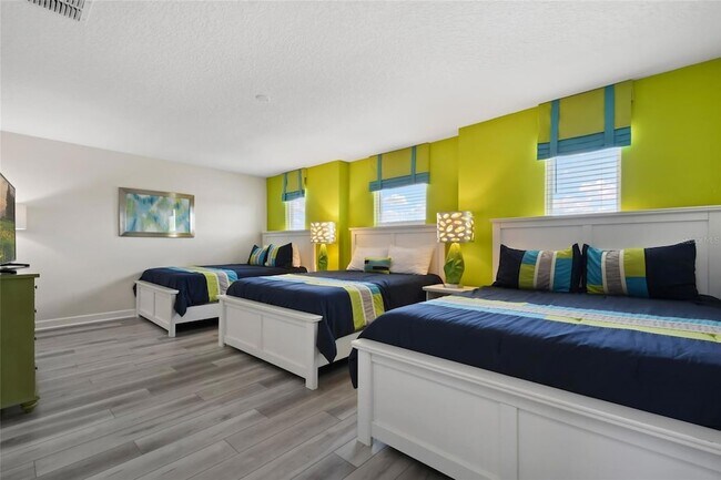 Building Photo - 485 Ocean Course Ave