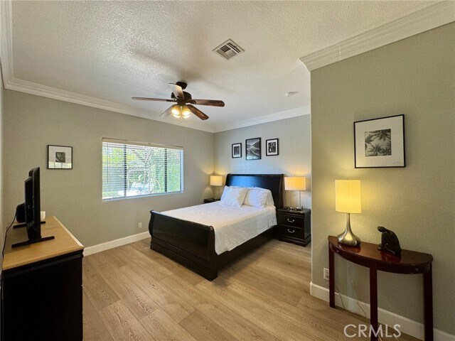 Building Photo - 21215 Escondido St