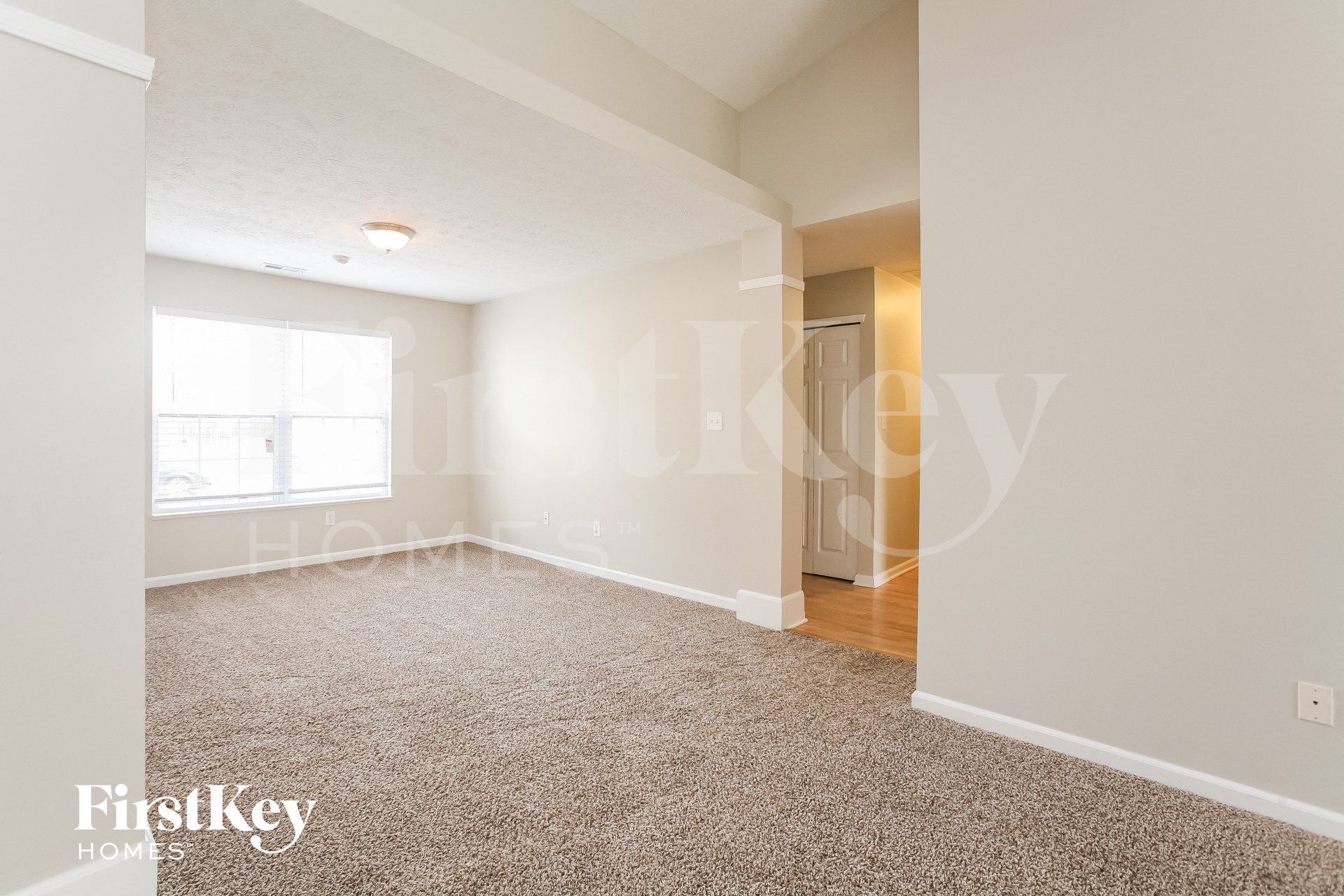 Building Photo - 7044 N Mesquite Ct