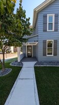Building Photo - 207 Crowe Ave