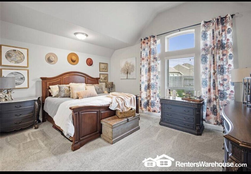 Building Photo - 23626 Sage Villa Dr