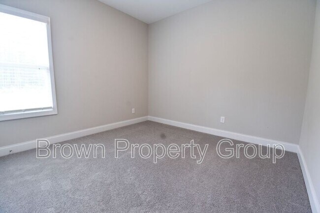 Building Photo - 538 Kivett Ct