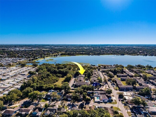 Building Photo - 12293 Sailwinds Dr