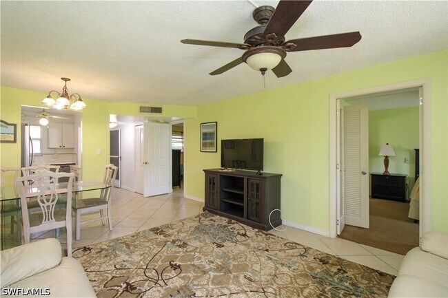 Building Photo - 175 Turtle Lake Ct