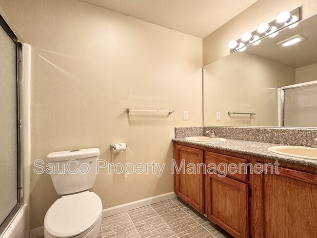 Building Photo - 951 SW 208th Pl