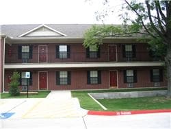 Building Photo - The Gables