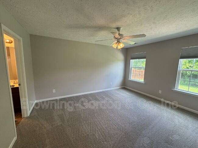 Building Photo - 1321 Bairdscorner Dr