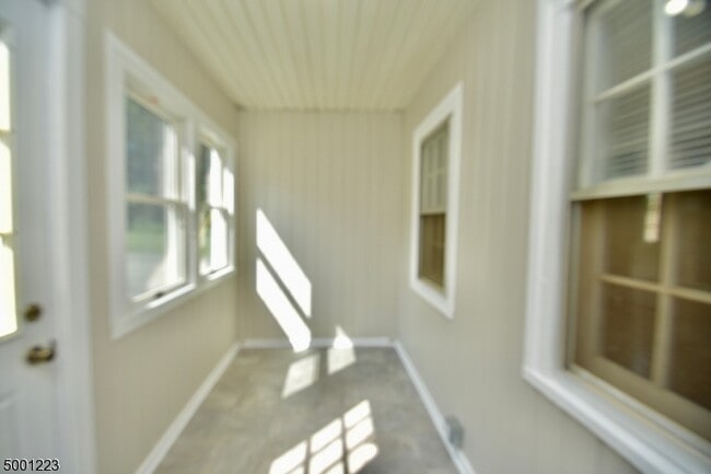 Building Photo - 334 Oak Ridge Rd