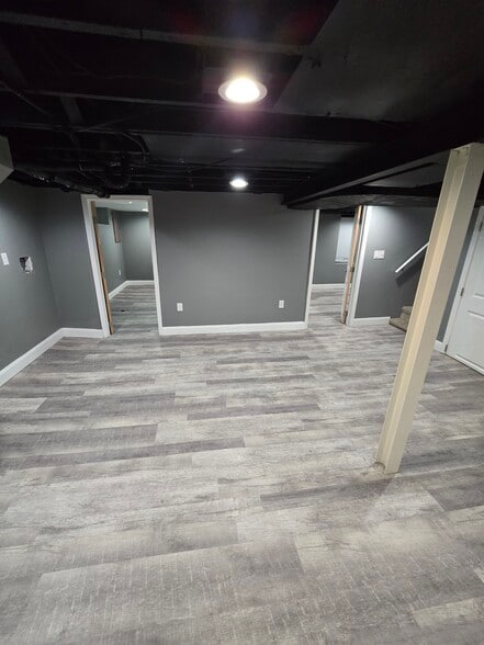 Building Photo - 1056 Geers Ave